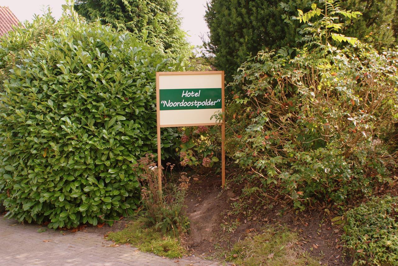 Hotel Noordoostpolder Bant Buitenkant foto