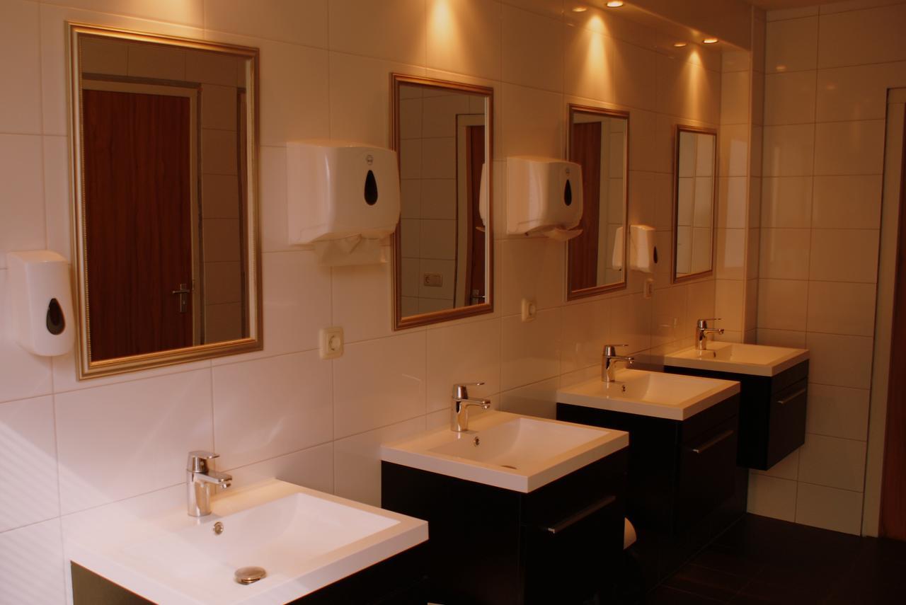 Hotel Noordoostpolder Bant Buitenkant foto